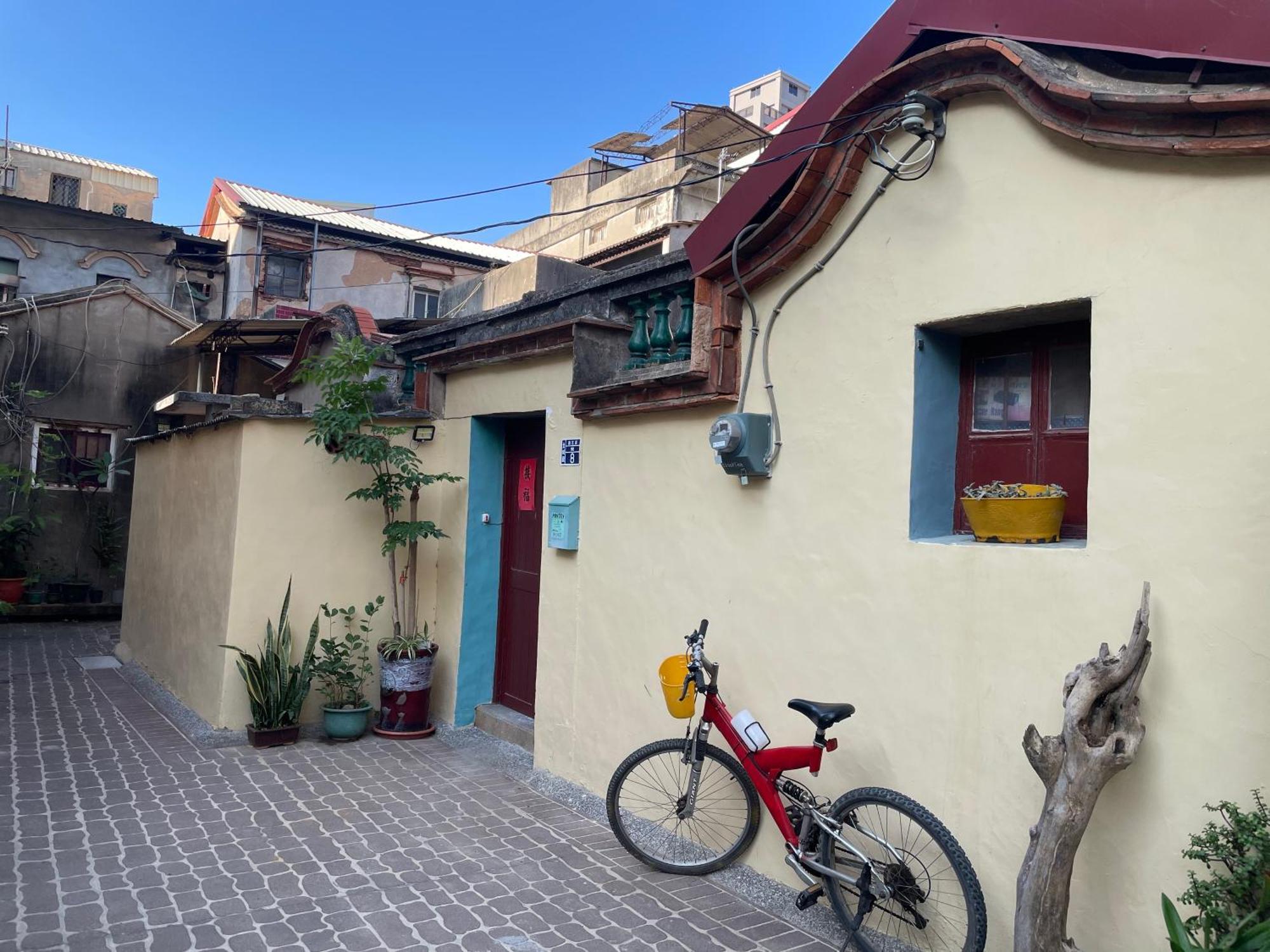 Xinqin B&B - City Area Jincheng Bagian luar foto